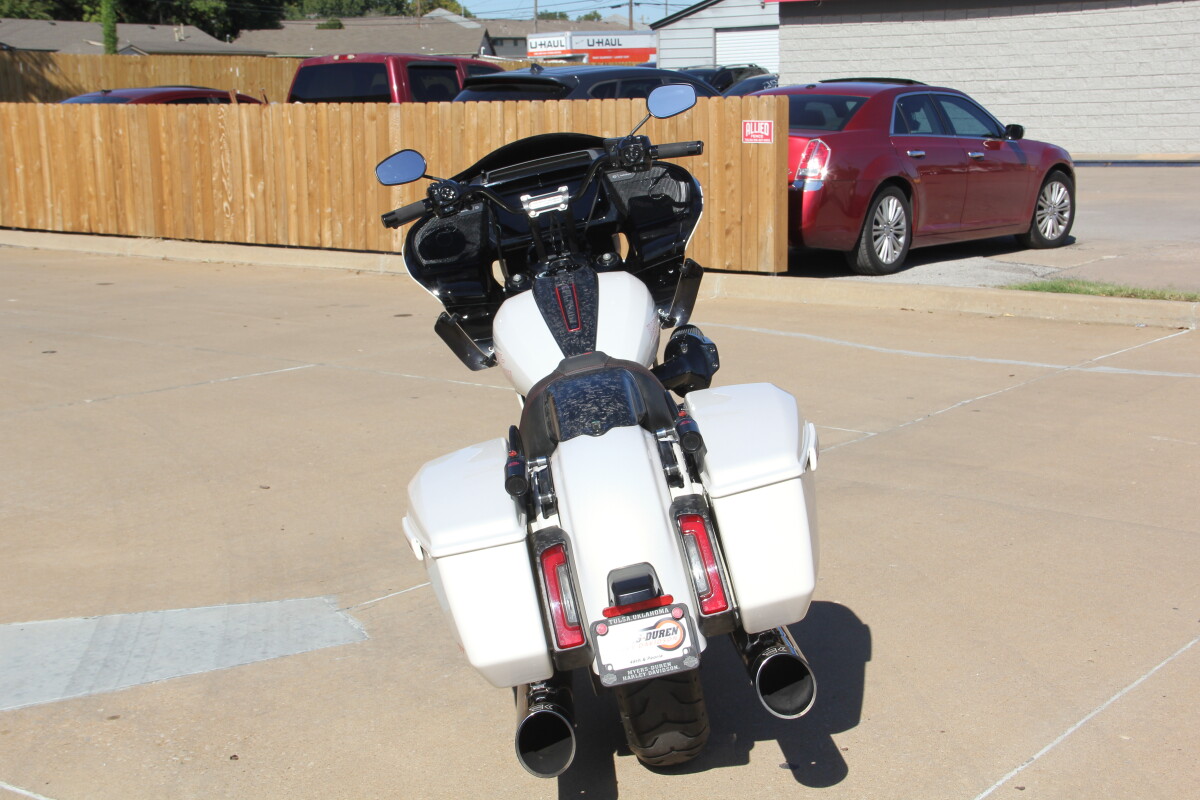 2024 Harley-Davidson CVO Road Glide ST Golden White Pearl - Photo 9