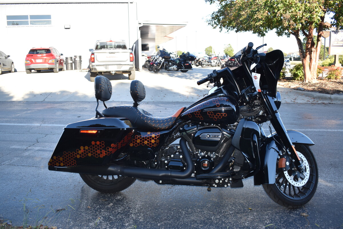 FLHRXS 2018 Road King Special - Photo 5