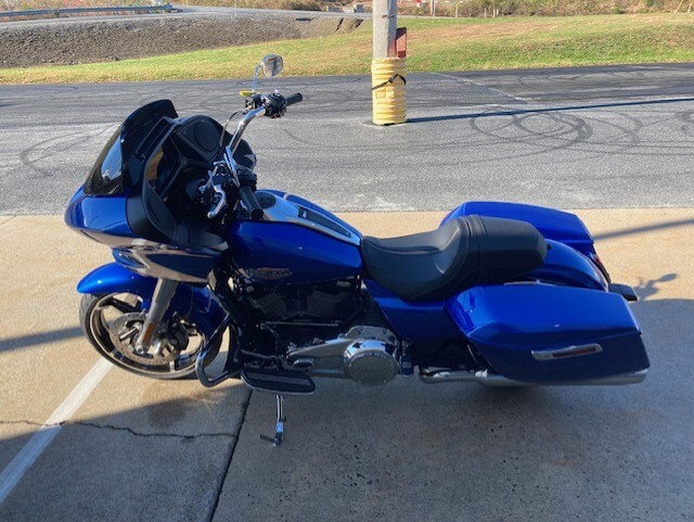 2025 Harley-Davidson Road Glide FLTRX Blue Burst - Photo 4
