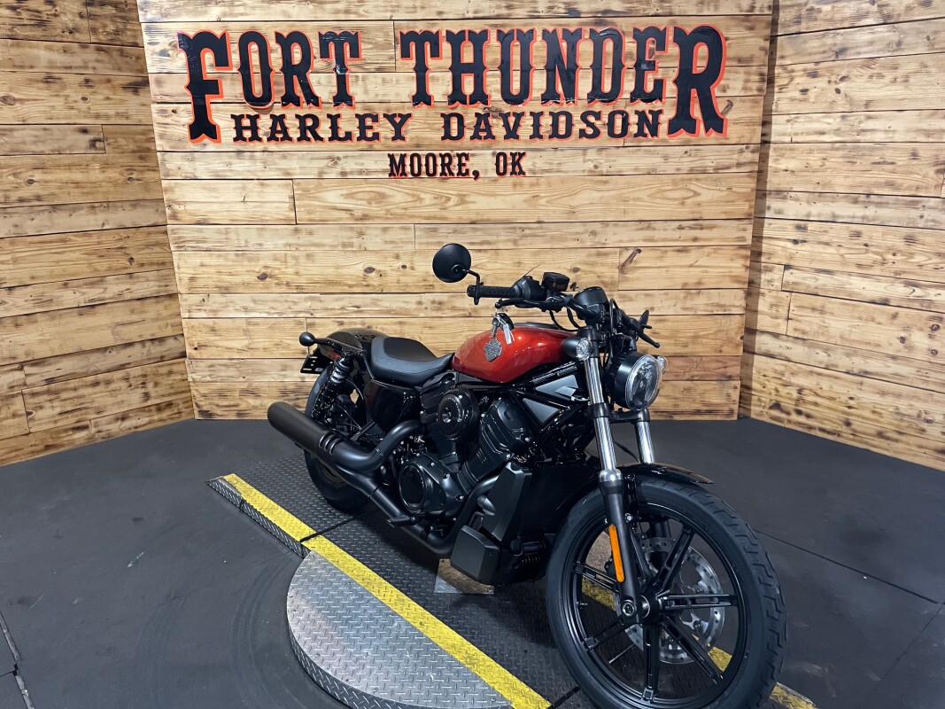 Harley-Davidson Nightster 2025 RH975 WHISKEY FIRE - Photo 3