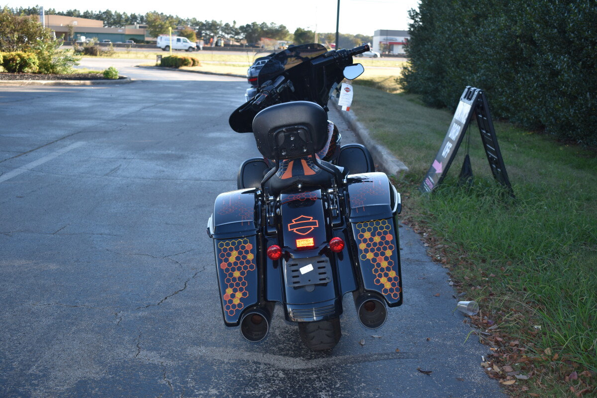 FLHRXS 2018 Road King Special - Photo 7