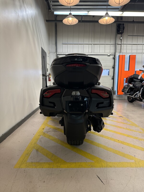 2022 Can-Am Spyder RT Limited Carbon Black Dark Edition - Photo 5
