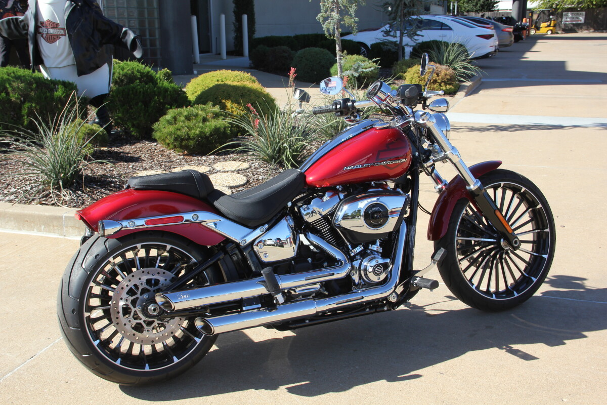 2025 Harley-Davidson Breakout Brilliant Red - Photo 5