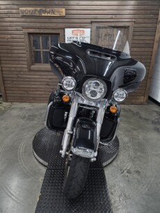 2019 Harley-Davidson Electra Glide Ultra Classic BLACK W/PINSTRIPE - Photo 7