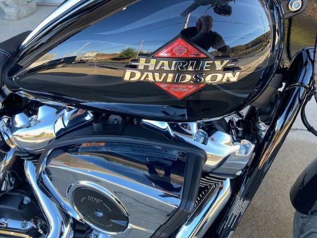 Harley-Davidson Breakout 2025 FXBR Midnight Firestorm - Photo 6