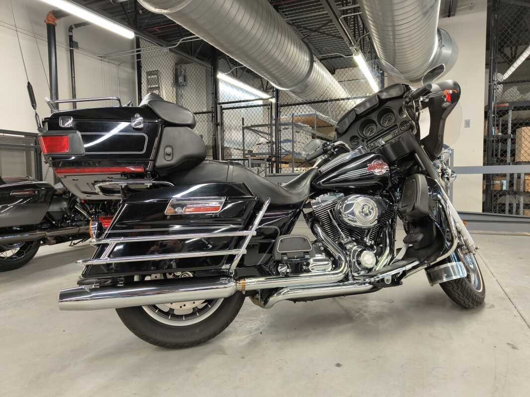 2007 Harley-Davidson Electra Glide Ultra Classic Black - Photo 3