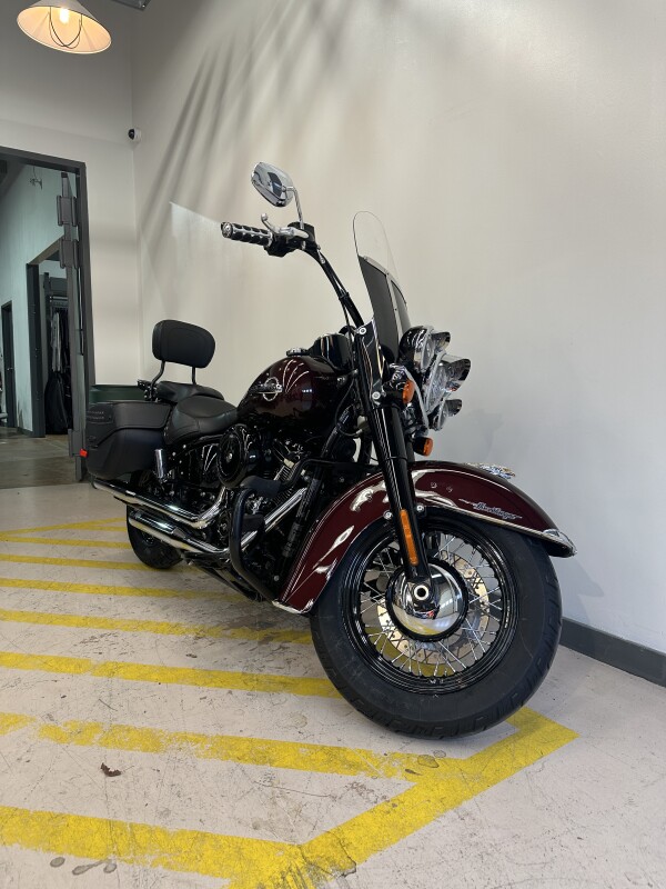 2018 Harley-Davidson Heritage Classic Twisted Cherry - Photo 2