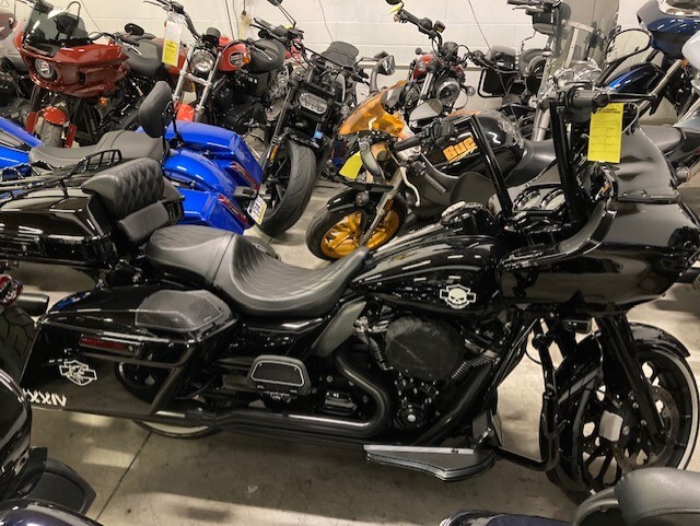2018 Harley-Davidson Road Glide Special FLTRXS Vivid Black