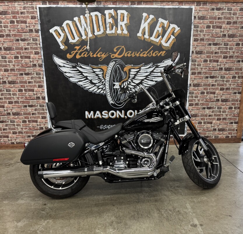 2018 Harley-Davidson Sport Glide FLSB