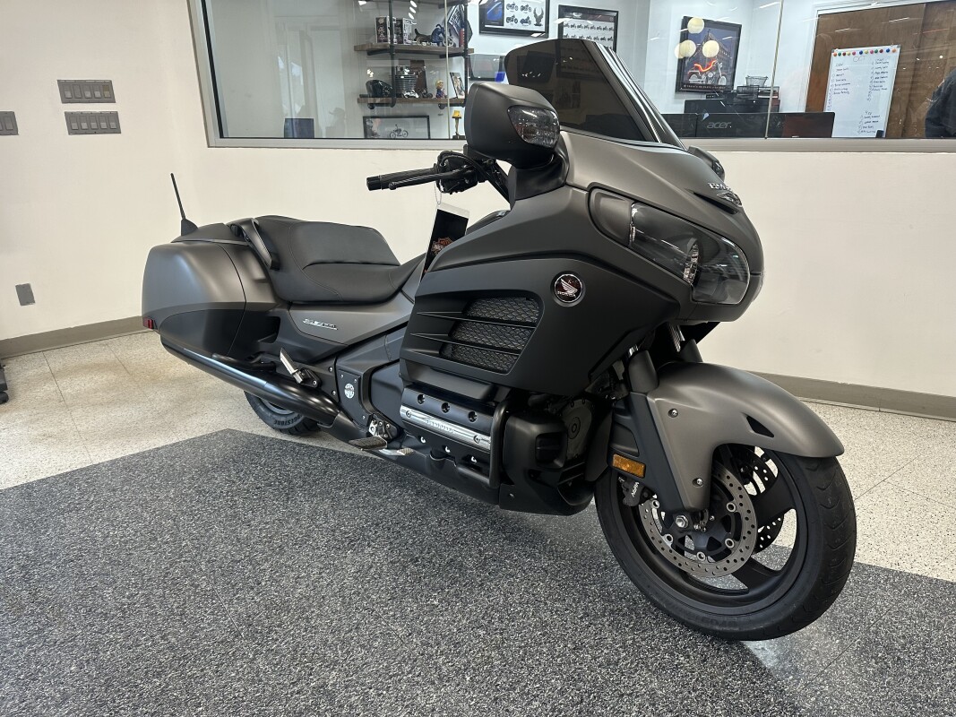 2015 Honda Gold Wing F6B Matte Silver