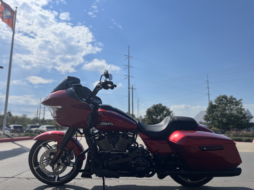2025 Harley-Davidson Road Glide FLTRX Brilliant Red - Photo 6