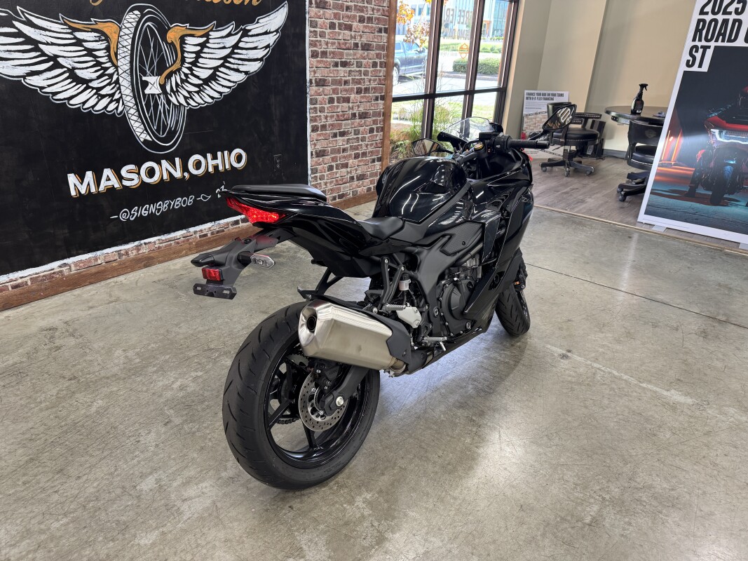 2024 Kawasaki NINJA ZX-4R ABS ZX400PRFNL - Photo 6