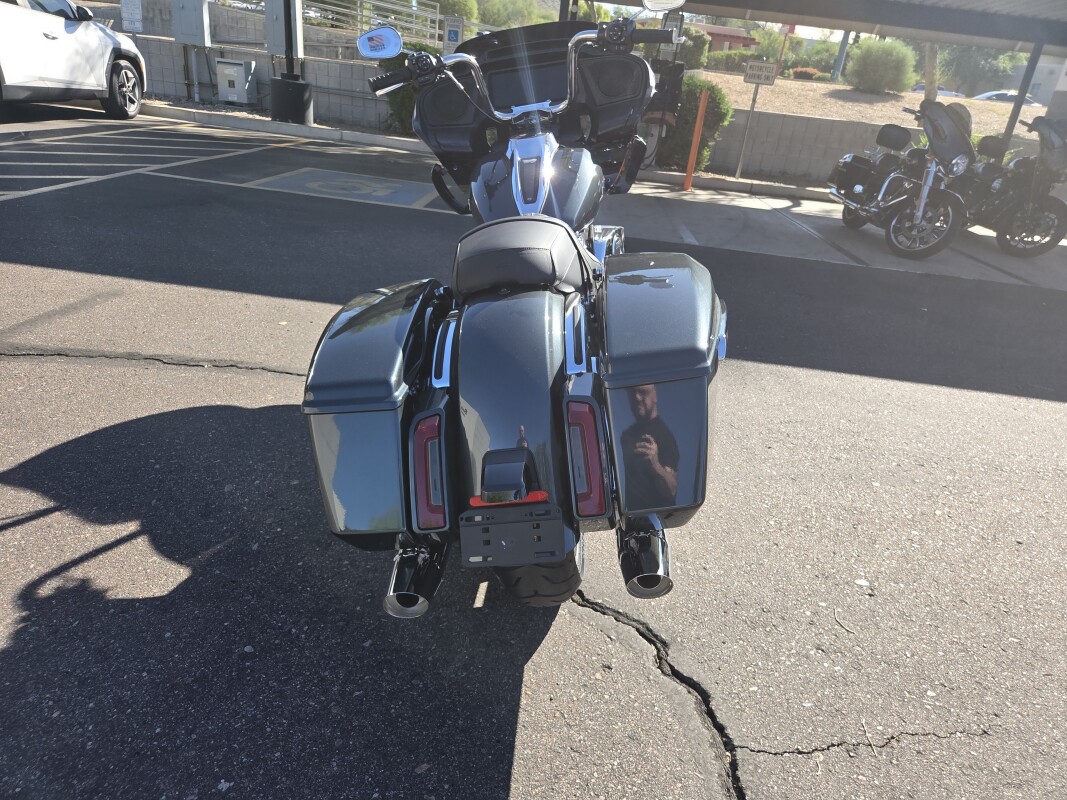 FLTRX 2025 Road Glide - Photo 3