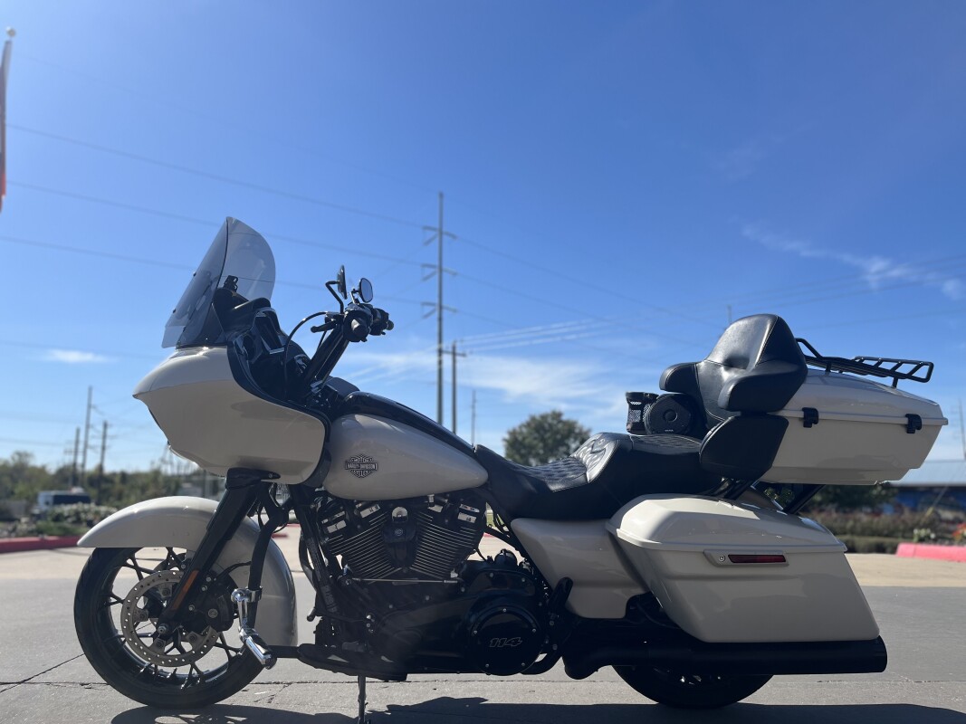 2022 Harley-Davidson Road Glide Special FLTRXS White Sand Pearl 644972 - Photo 6