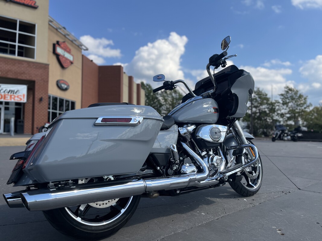2025 Harley-Davidson Road Glide FLTRX Billiard Gray - Photo 3
