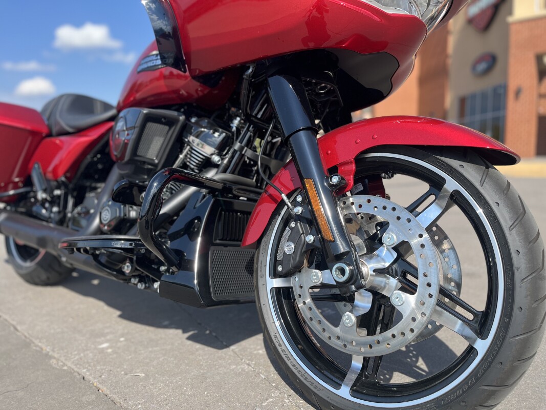 2025 Harley-Davidson Road Glide FLTRX Brilliant Red - Photo 9