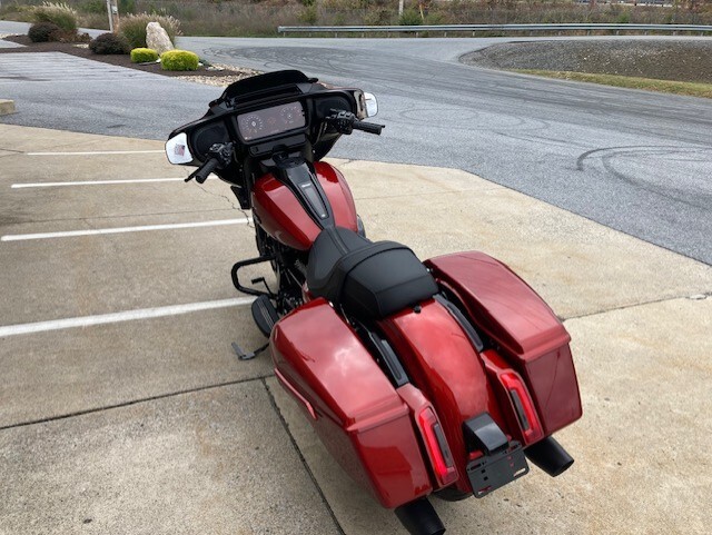 2025 Harley-Davidson Street Glide FLHX Whiskey Firestorm - Black Finish - Photo 5