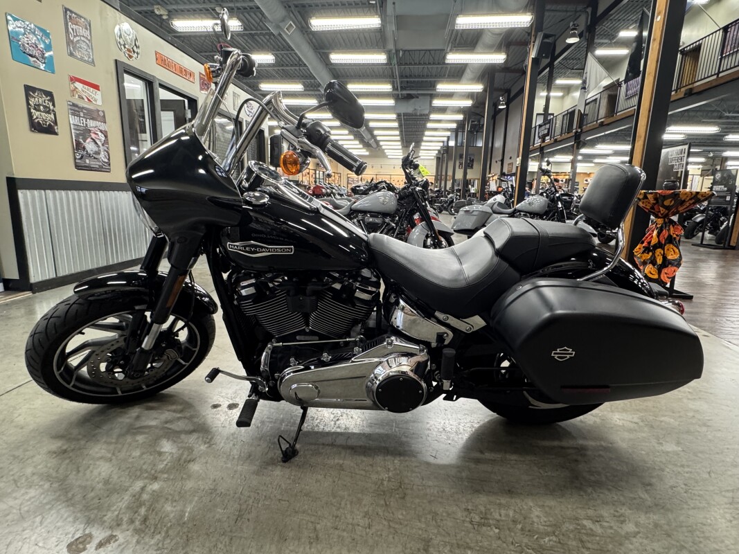 2018 Harley-Davidson Sport Glide FLSB - Photo 9