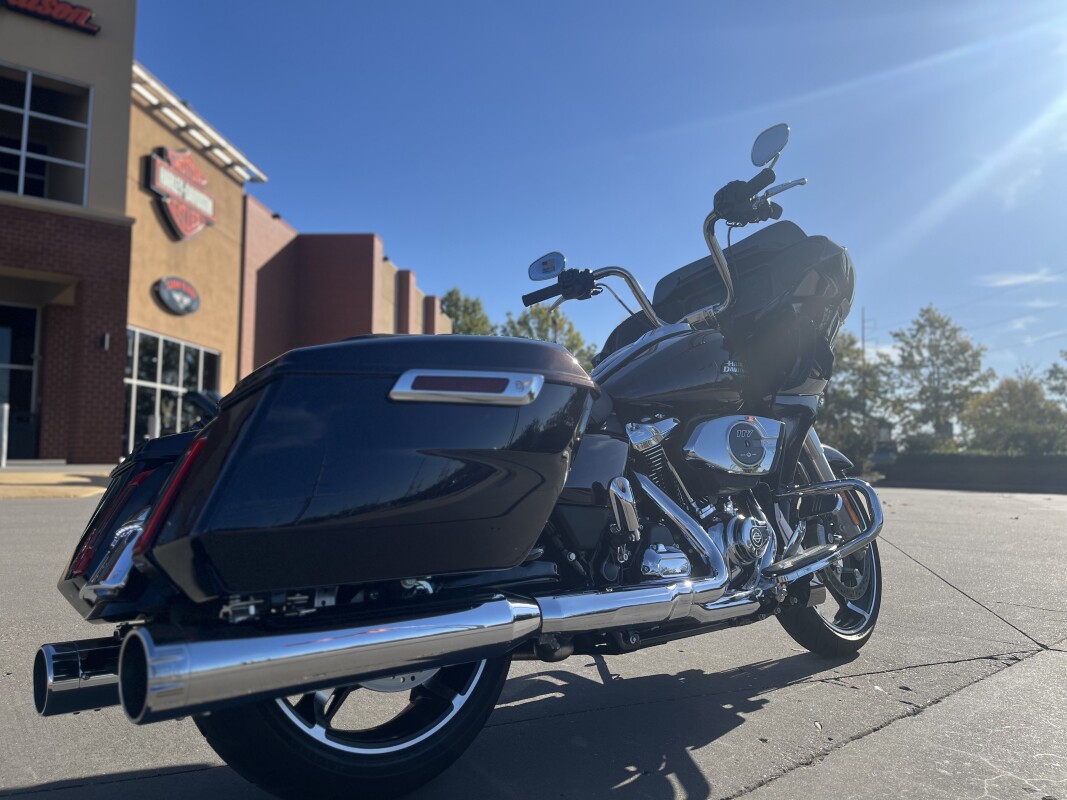 2025 Harley-Davidson Road Glide FLTRX - Photo 3