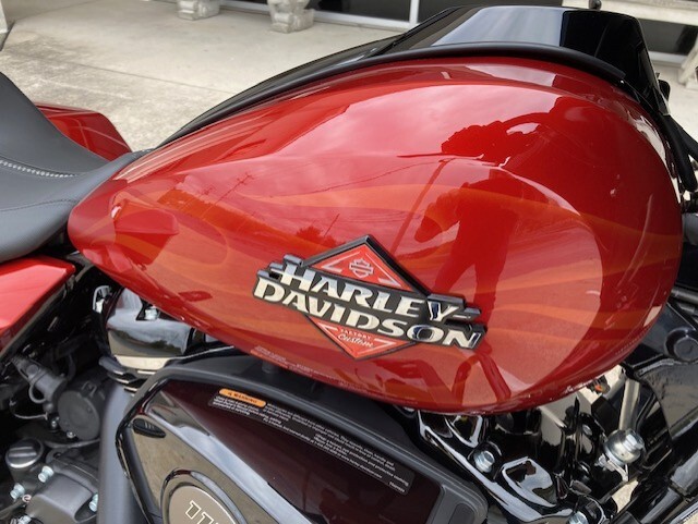 2025 Harley-Davidson Street Glide FLHX Whiskey Firestorm - Black Finish - Photo 2