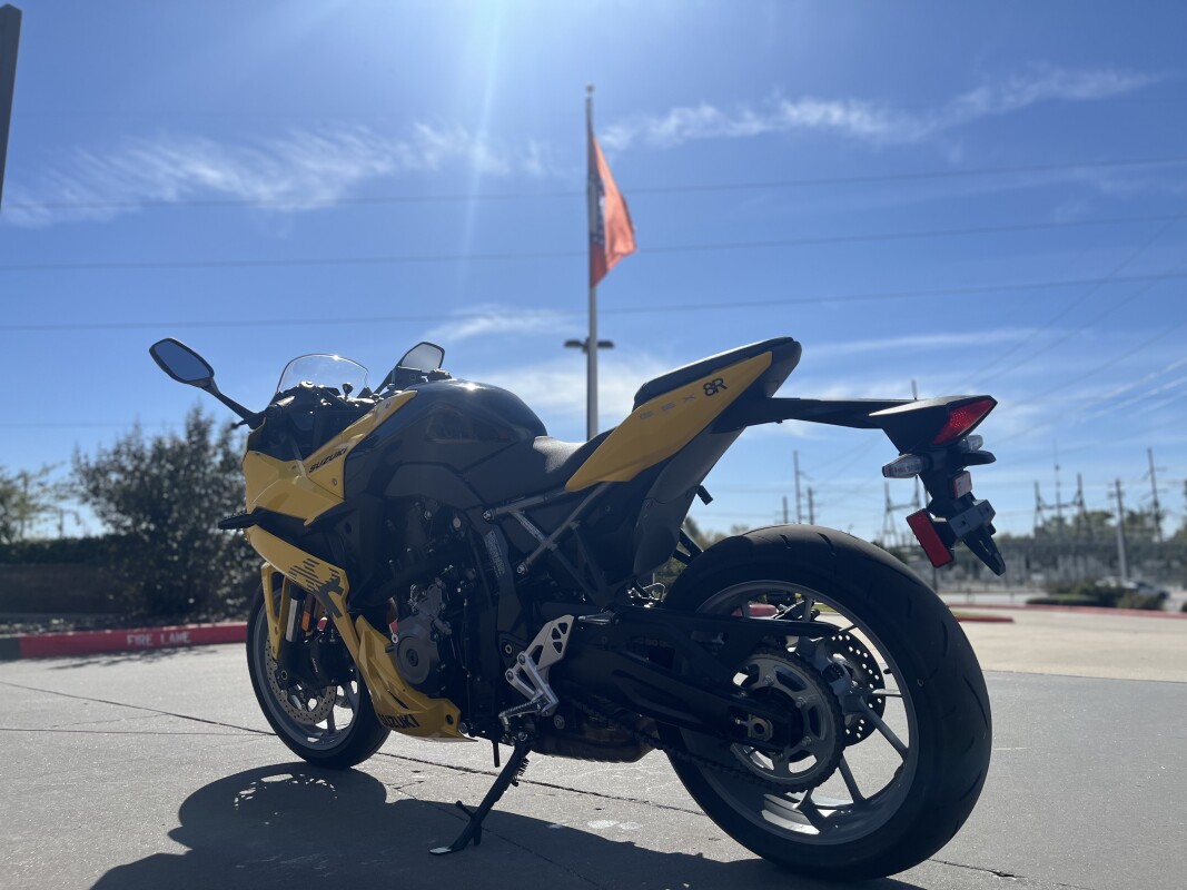 2024 Suzuki GSX-8R YELLOW 102985 - Photo 5