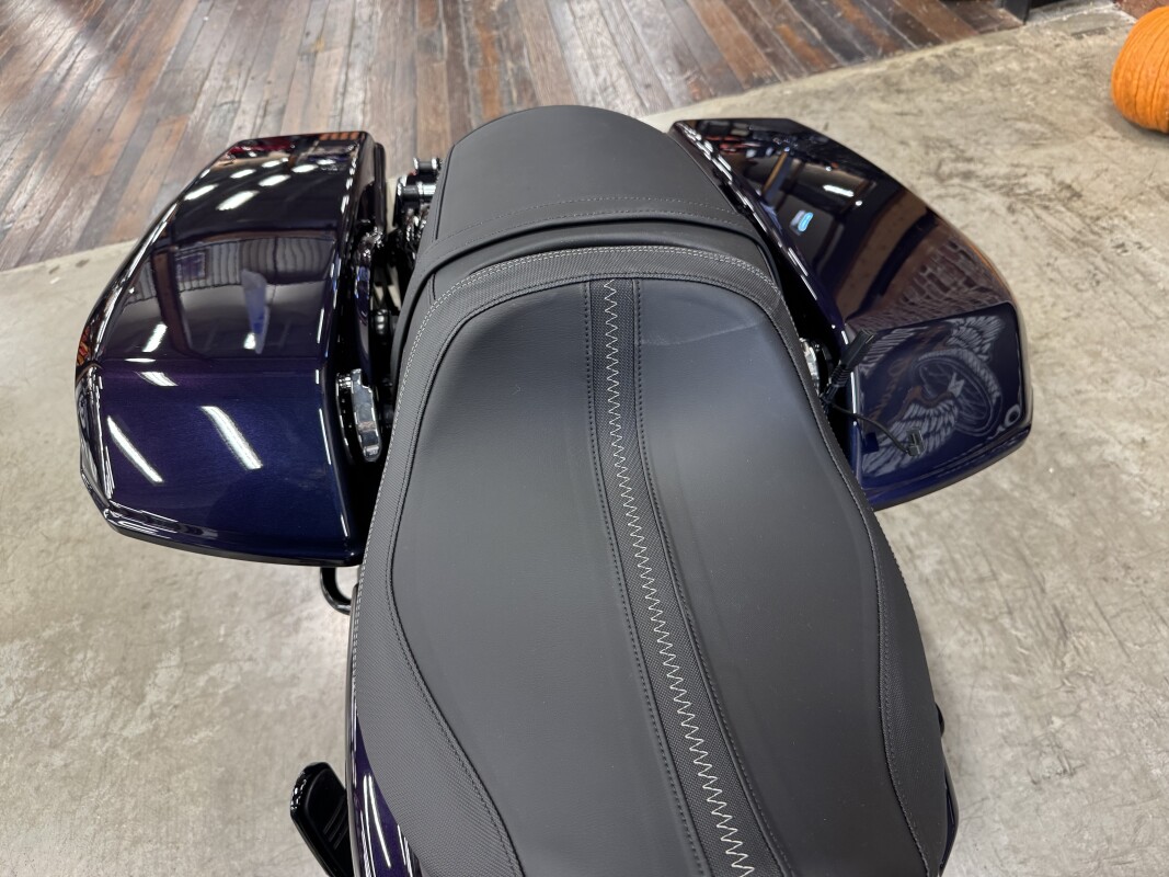 2025 Harley-Davidson Road Glide FLTRX - Photo 4