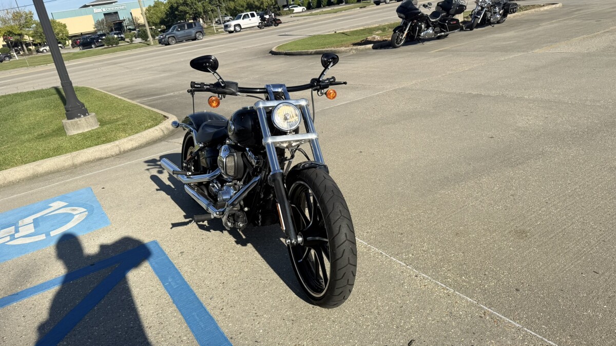 2016 Harley-Davidson Breakout - Photo 6