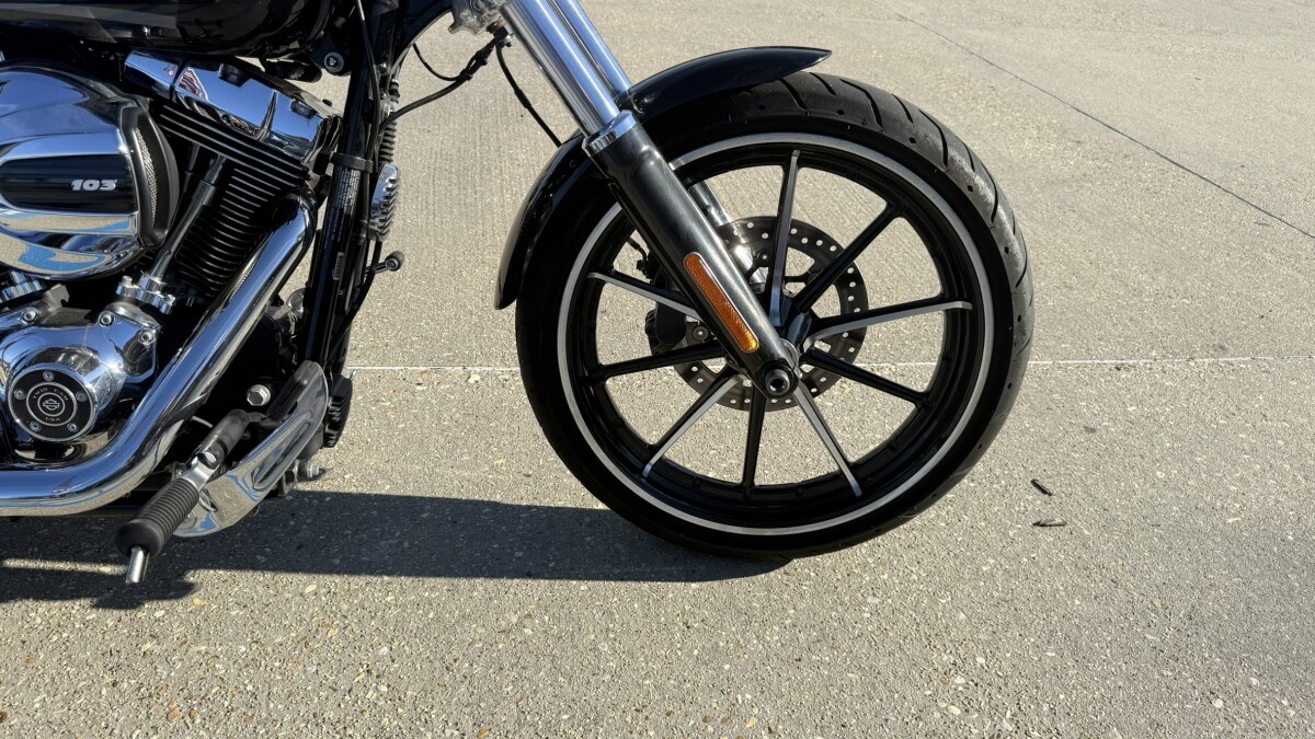 2016 Harley-Davidson Breakout - Photo 3