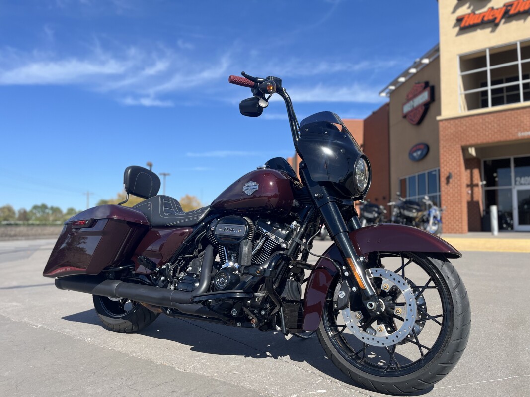 2022 Harley-Davidson Road King Special FLHRXS Midnight Crimson 649379 - Photo 2