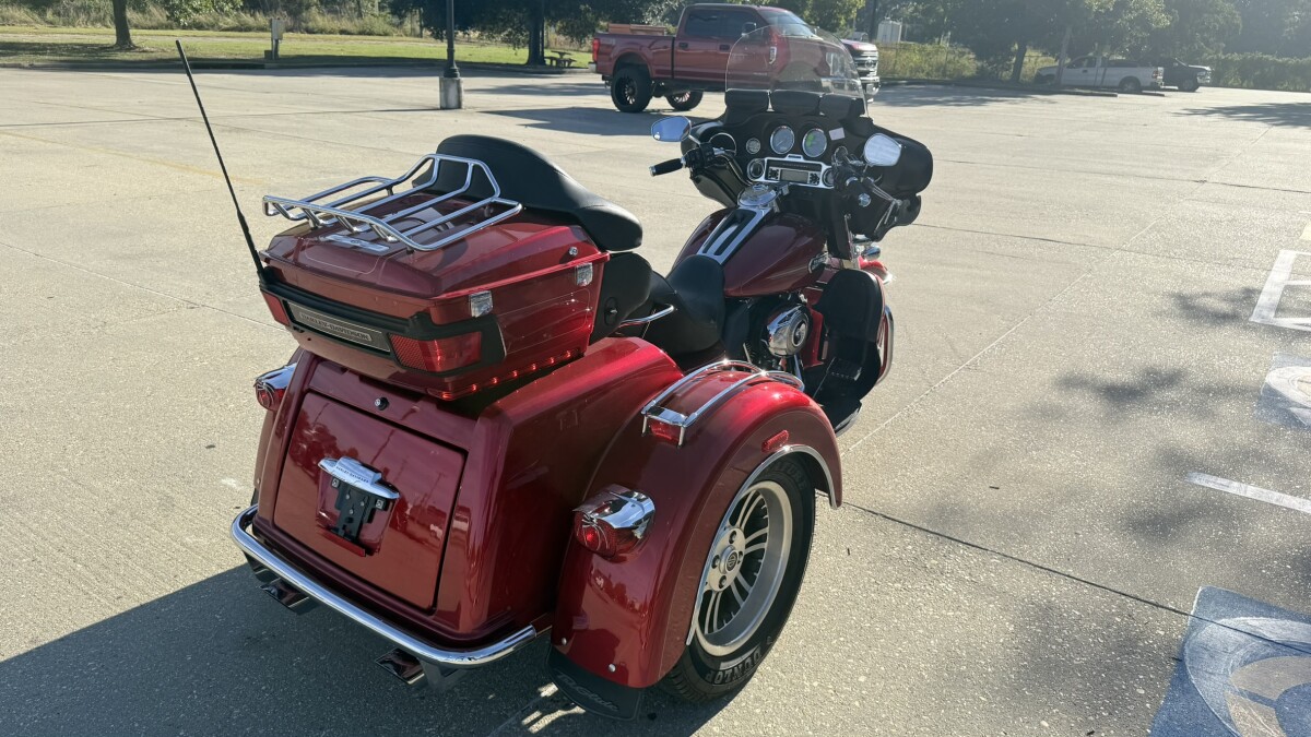 2013 Harley-Davidson Tri Glide Ultra Classic - Photo 2