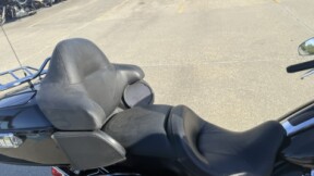 2022 Harley-Davidson® Ultra Limited thumb 0
