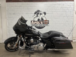 2015 Harley-Davidson® Street Glide® Special Black  thumb 0