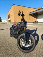 2024 LiveWire™ S2 Mulholland™ Liquid Black/Red thumb 1