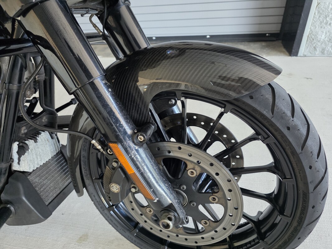 2018 Harley-Davidson Street Glide Special - Photo 8