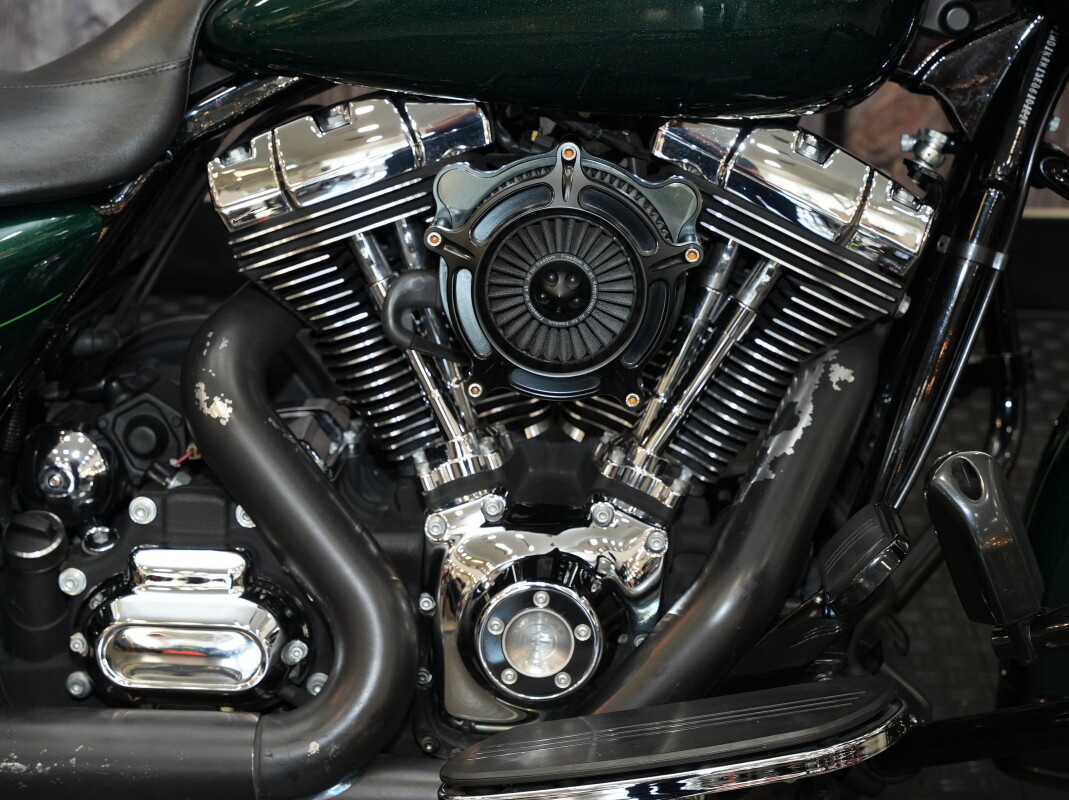 2015 Harley-Davidson Street Glide Special, photo 2