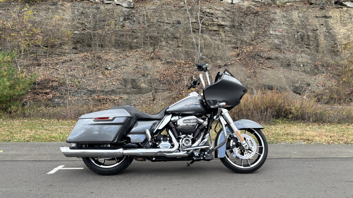 FLTRX 2021 Road Glide - Photo 2