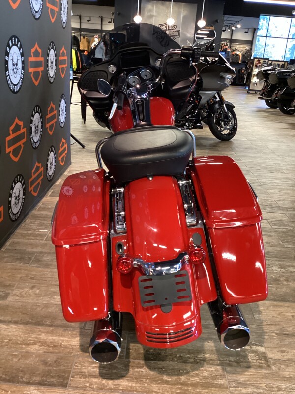 FLTRX 2023 Road Glide - Photo 2