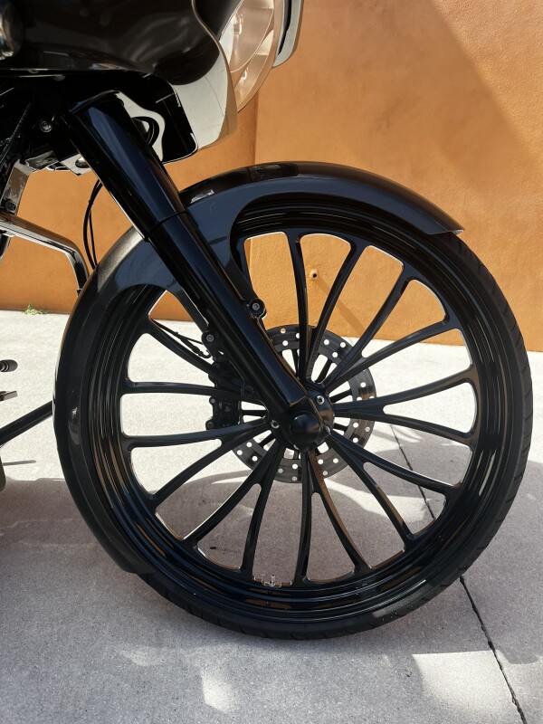 Road Glide Special - Photo 6
