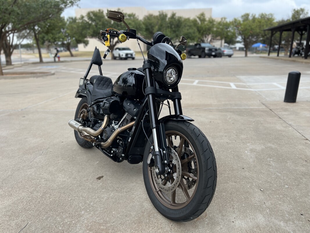 2024 Harley-Davidson Low Rider S Vivid Black - Photo 2