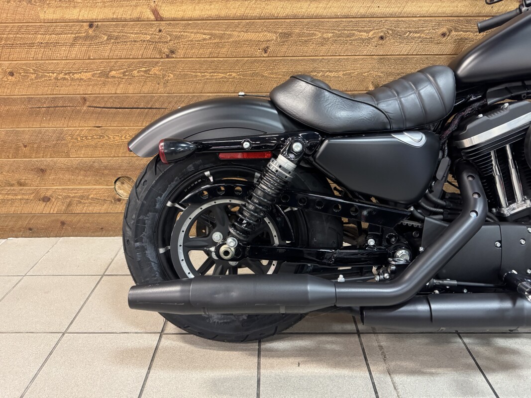 2017 Harley-Davidson Iron 883 Black Denim XL883N - Photo 5