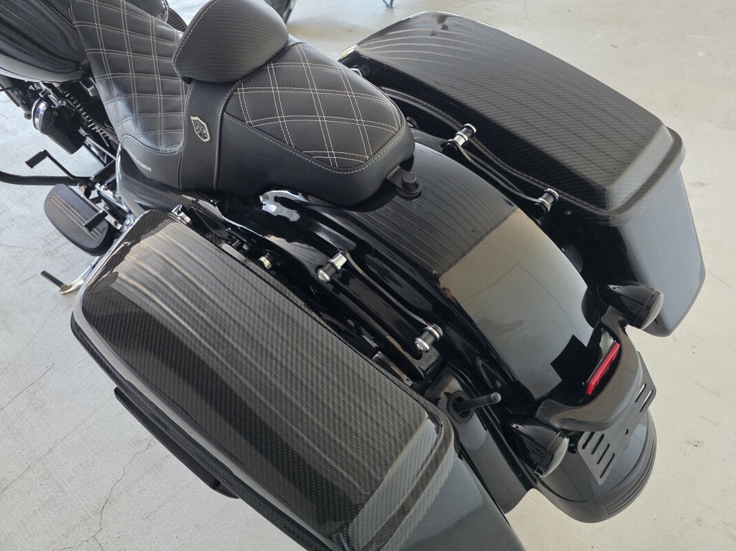 2018 Harley-Davidson Street Glide Special - Photo 10