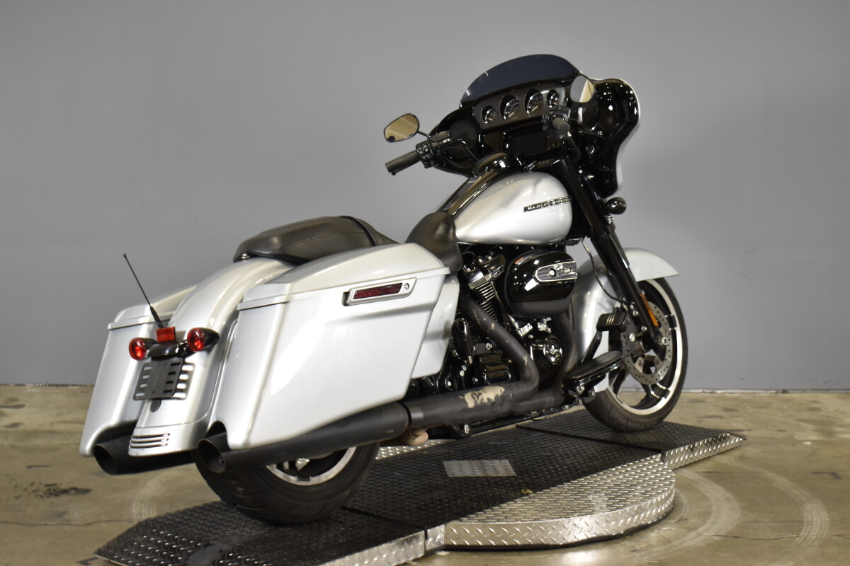 2019 Harley-Davidson Street Glide Special FLHXS - Photo 9