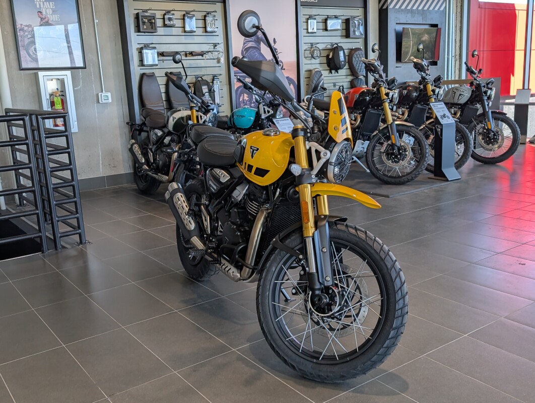 2026 Triumph Scrambler 400 XC, photo 6