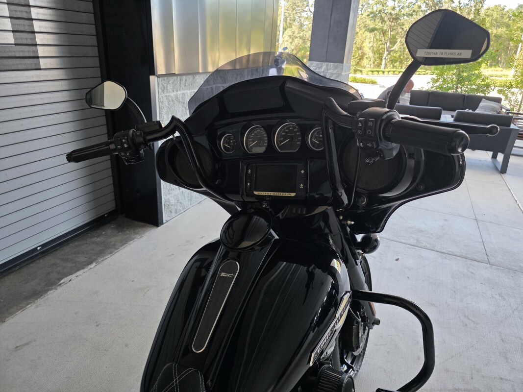 2018 Harley-Davidson Street Glide Special - Photo 5