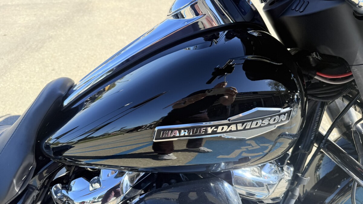 2023 Harley-Davidson Street Glide - Photo 8