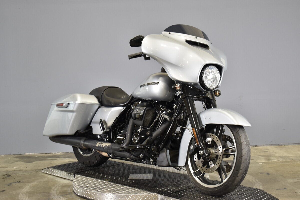 2019 Harley-Davidson Street Glide Special FLHXS - Photo 2