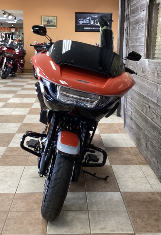 2024 Harley-Davidson CVO Road Glide Legendary Orange - Photo 2