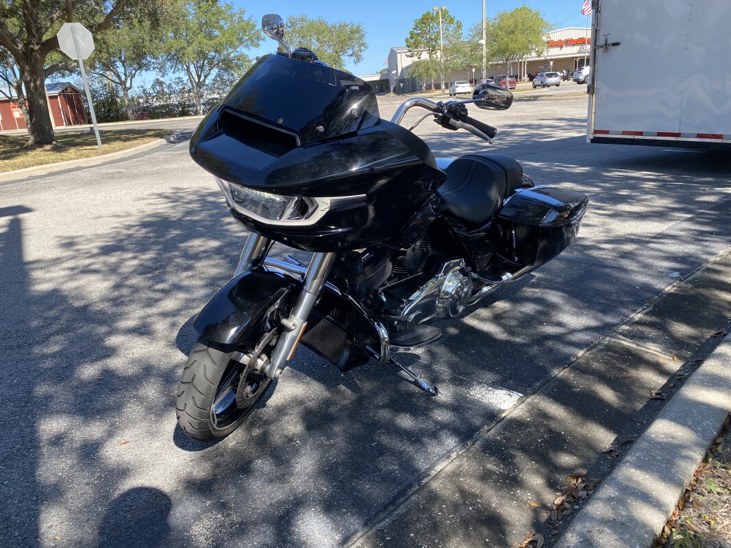 2024 Harley-Davidson Road Glide - Photo 2