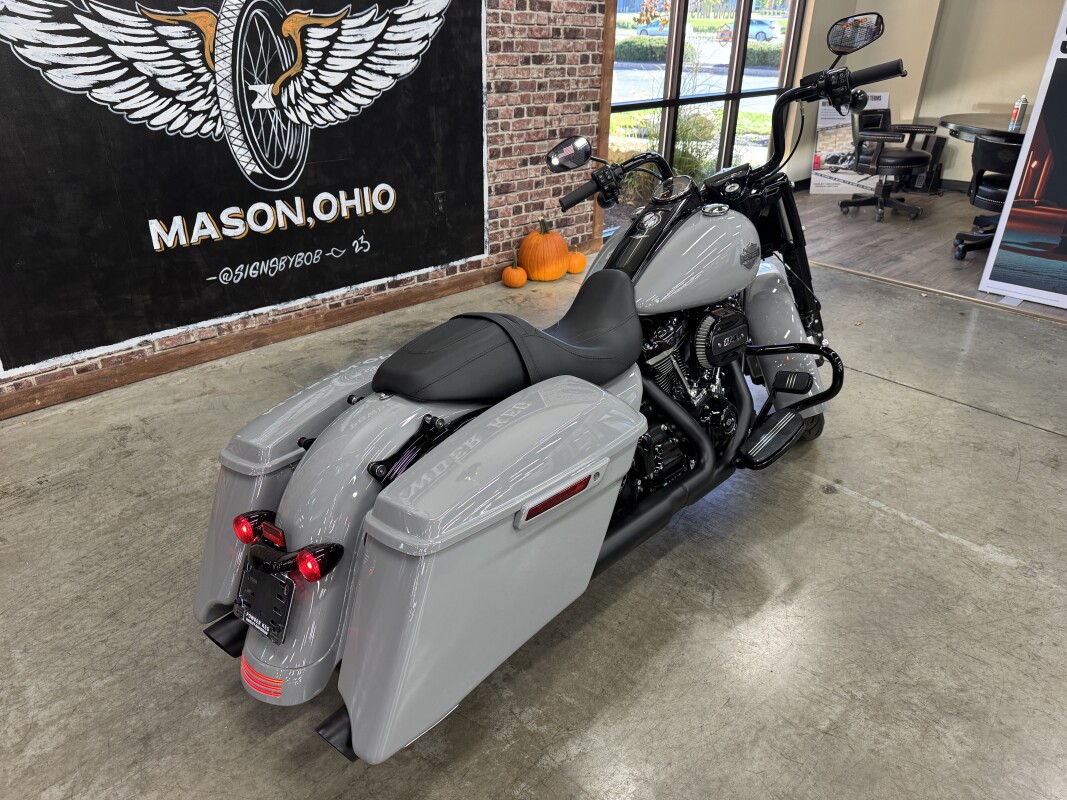 2025 Harley-Davidson Road King Special FLHRXS - Photo 6