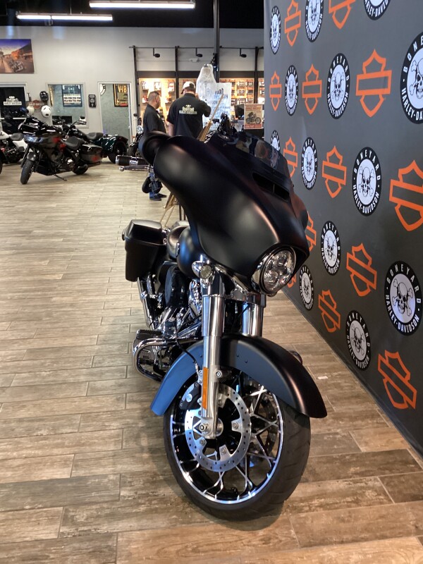 FLHXS 2022 Street Glide Special - Photo 2
